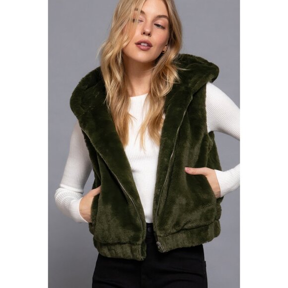 NWT Hoodie Faux Fur Vest with Pockets, Zip Up, Soft, Cozy, Warm, Olive Green - Picture 2 of 5